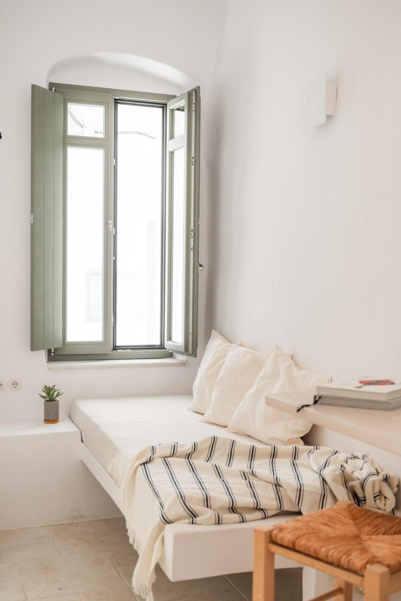 Aniko Suites White Alley Mykonos Town Екстериор снимка