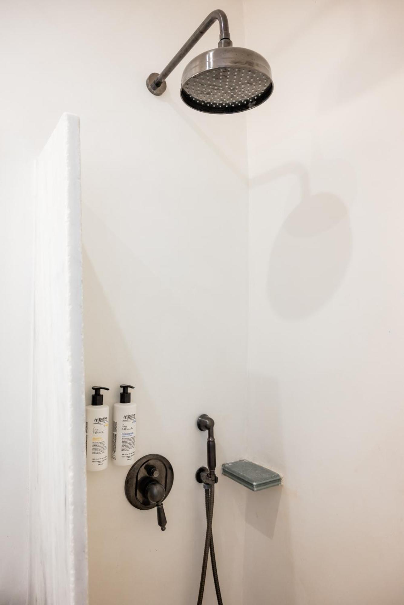Aniko Suites White Alley Mykonos Town Екстериор снимка