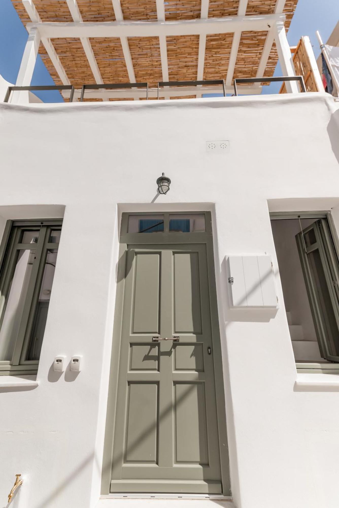 Aniko Suites White Alley Mykonos Town Екстериор снимка